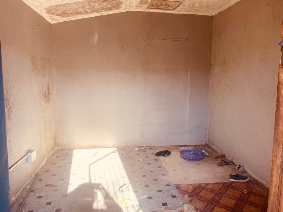11 Bedroom Property for Sale in Kwazakhele Eastern Cape